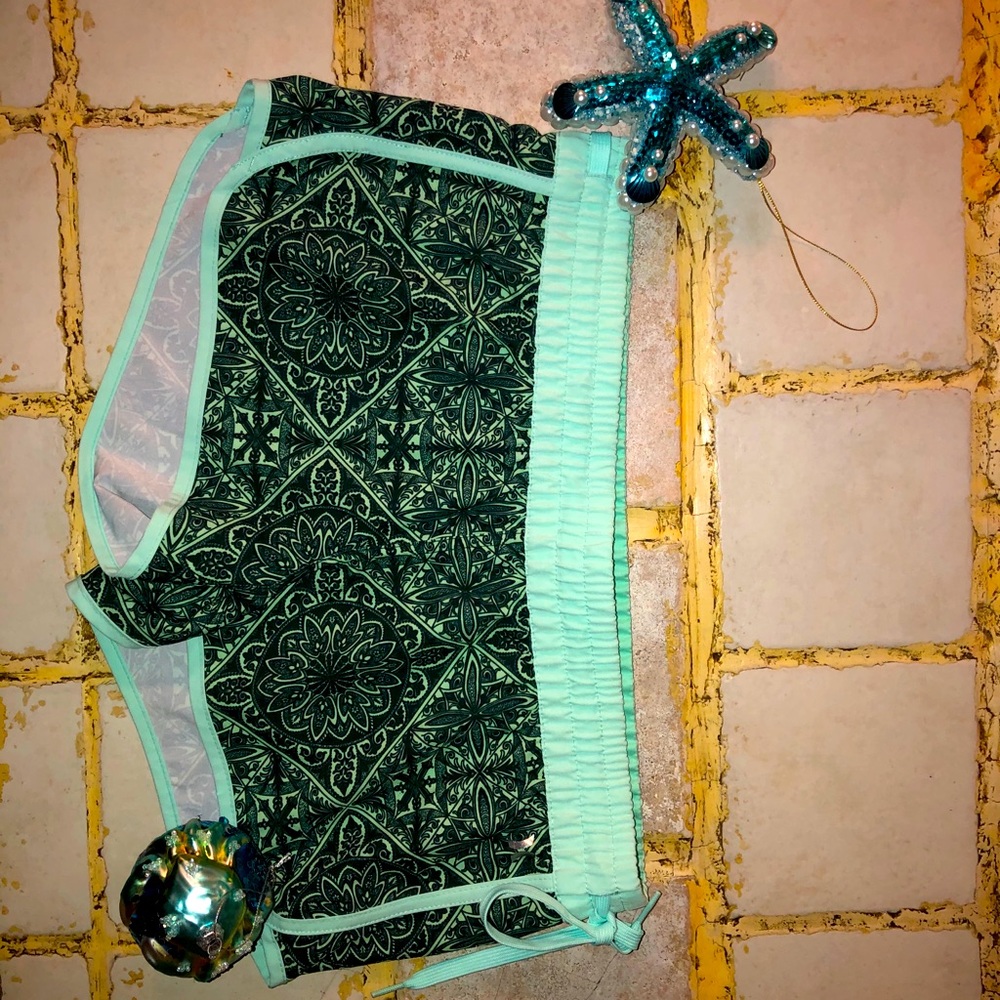 Hurley athletic shorts